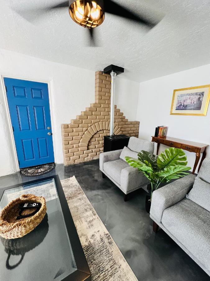 Los Casita Azul- Cozy Blue House Villa Los Lunas Kültér fotó